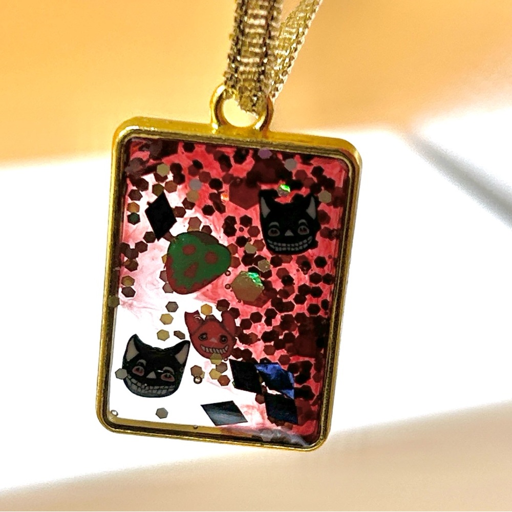Small Rectangular Villain Charm - Picture 3 of 5